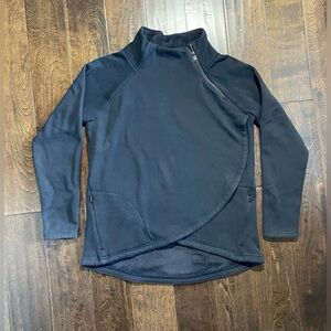 Athleta Cozy Karma Asymmetrical Pullover Sweater Athleisure Black Womens Size L
